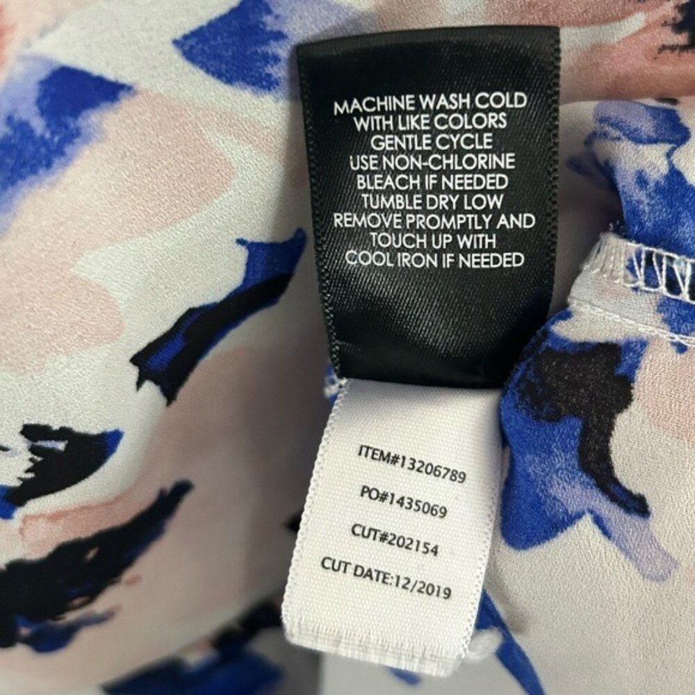 Torrid Floral Pink & Blue Semi-Sheer Peplum Blouse Sz 2X - Picture 9 of 15